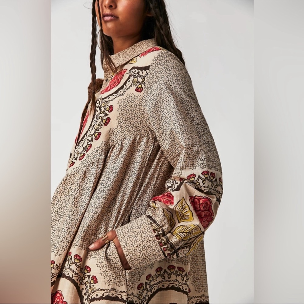 Free People Smell the Roses dress
Only worn one time and in excellent condition